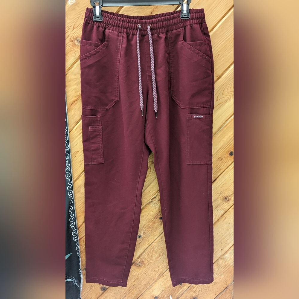 Jaanu maroon scrub pants